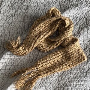Chunky Knit Tan Scarf
